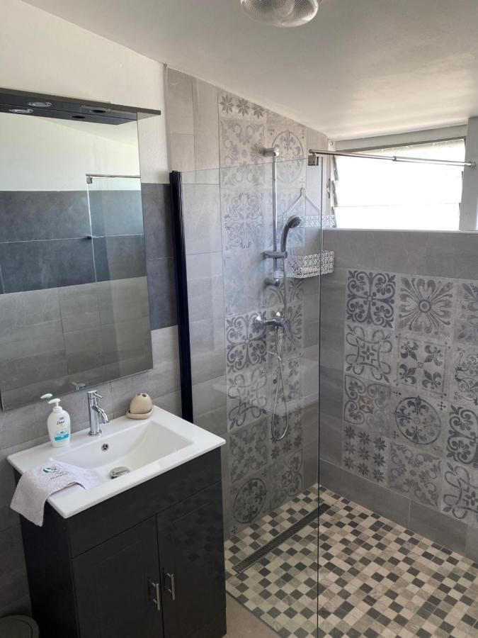 La Casita Creole Villa Avec Piscine Et Jacuzzi Saint Pierre Bagian luar foto