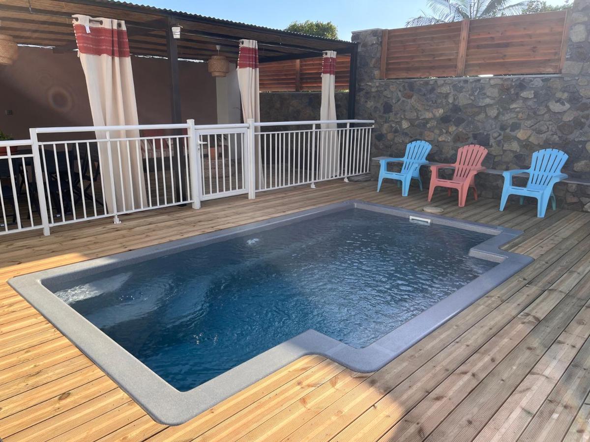 La Casita Creole Villa Avec Piscine Et Jacuzzi Saint Pierre Bagian luar foto